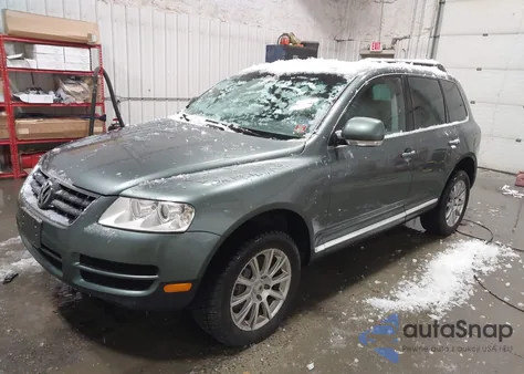 2005 Volkswagen Touareg V6 from USA, damaged, VIN WVGZG77L55D039996